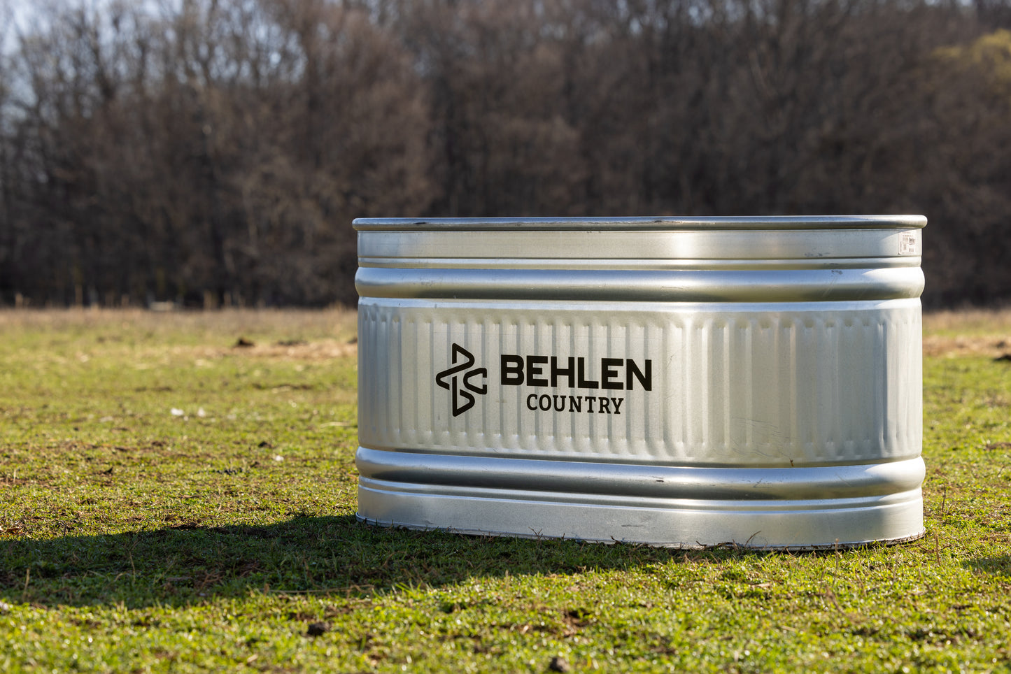 100 Gallon Behlen Country 2' x 2' x 4' Farmstead Oval Galvanized Tank (MPN: 50130028)