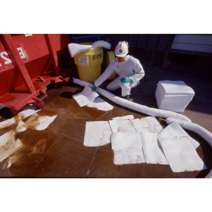 ENPAC Oil Only Meltblown Absorbent Pads, Mediumweight, 100 Per Bale (MPN: ENP OP100M)