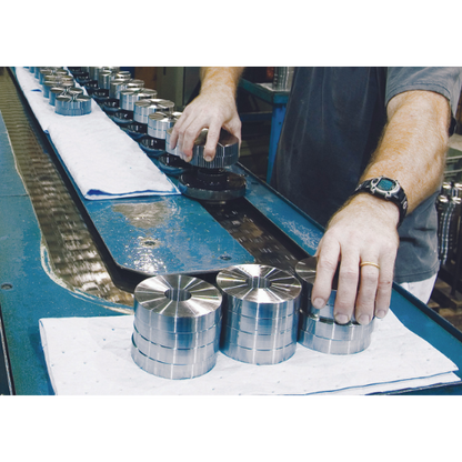 ENPAC Oil Only Meltblown Absorbent Pads, Heavyweight, 100 Per Bale (MPN: ENP OP100H)