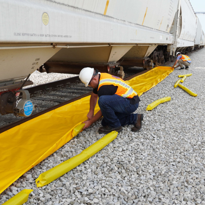 ENPAC 56"W X 20'L Railcar Center Washdown Berm (MPN: 49-5620-YE-RRC)
