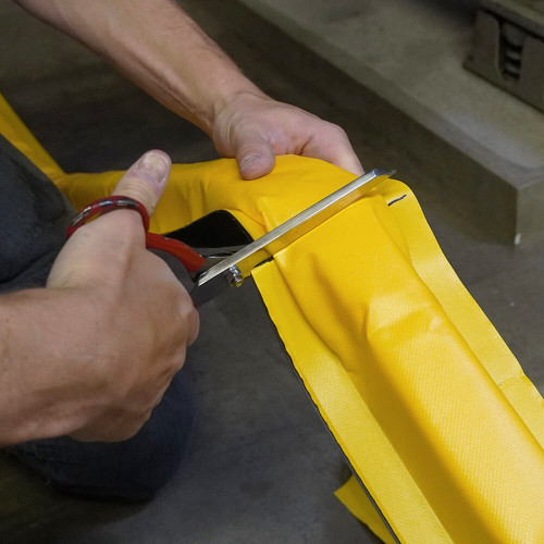 Enpac 50'L Modular Diverter Berm Kit (MPN: 48-250-DBKIT)