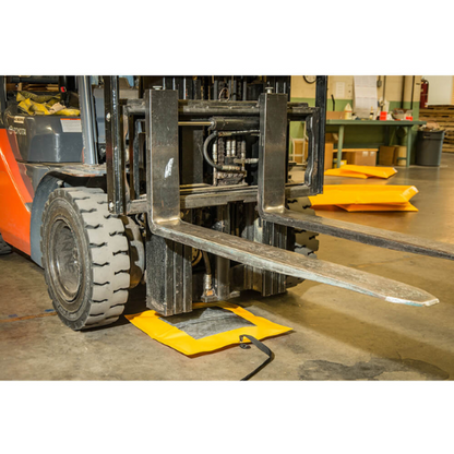 ENPAC Medium Dripillow Drip and Leak Pad, 24"x36" (MPN: 5660-YE)