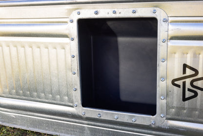 100 Gallon Behlen Country Farmstead Galvanized Waterer W/Drinker (MPN: 501300281)