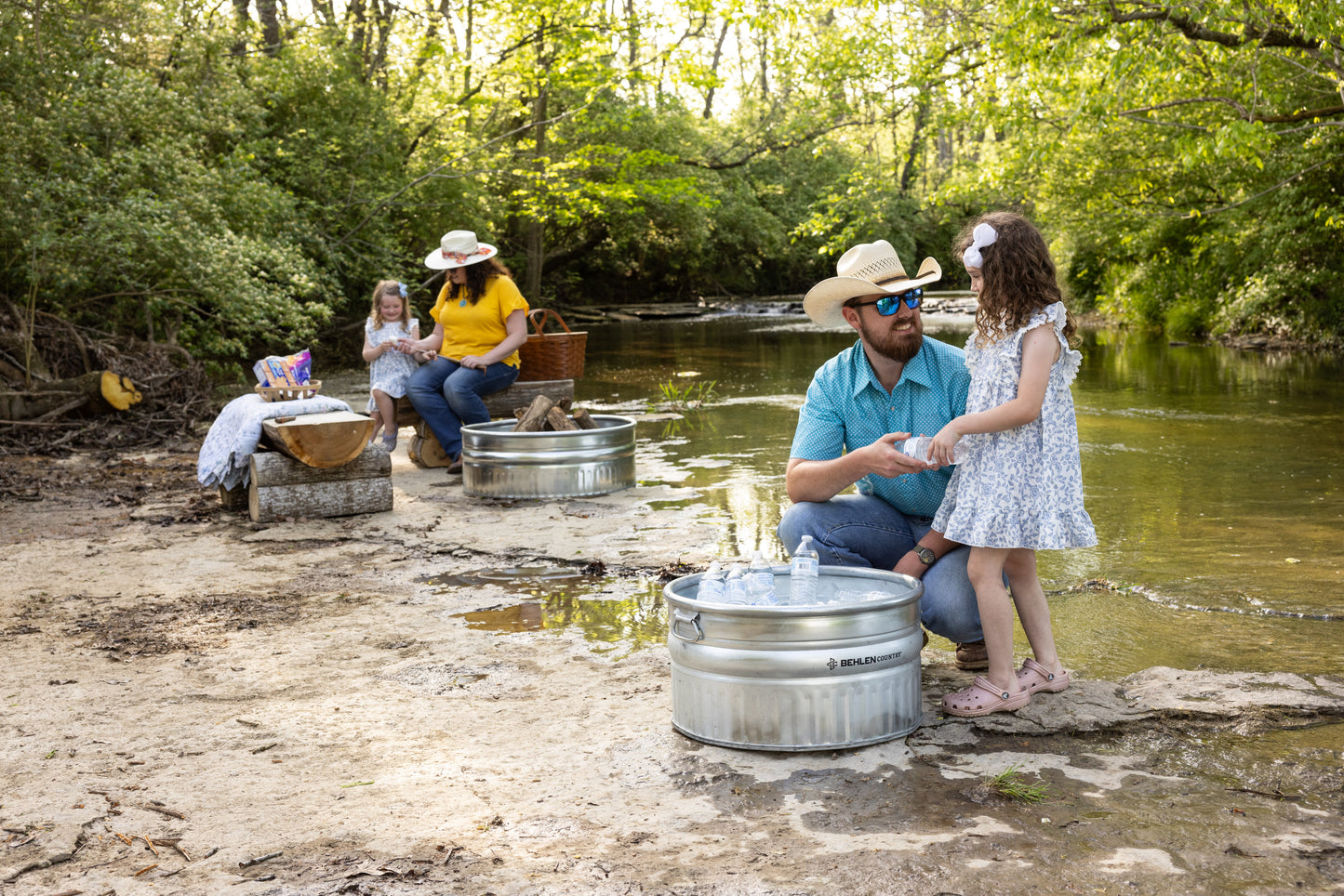 38 Gallon Behlen Country 24" x 24" x 12" Farmstead Utility Stock Galvanized Tanks (MPN: 50140038)