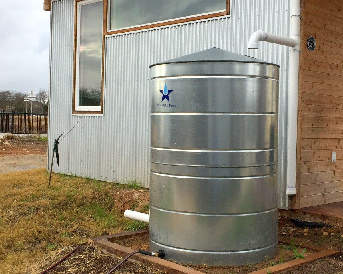 Texas Metal Tanks 400 gallon galvanized rainwater tank with first flush diverter
